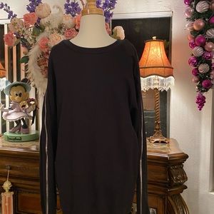 NWT Brand New-long sleeve zipper sleeves top